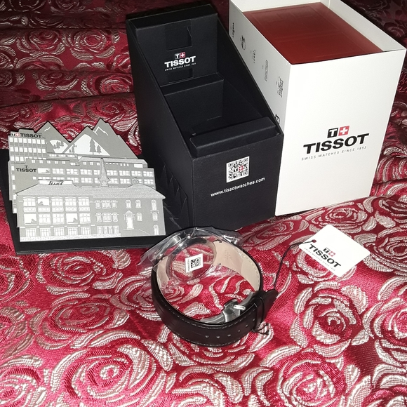 TISSOT T-TREND COUTURIER MEN WATCH - Picture 4 of 6